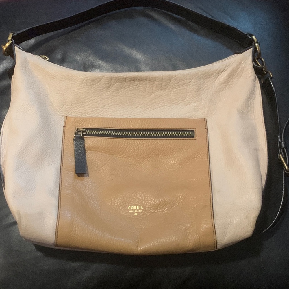 Fossil Cream and Tan Leather Hobo Bag